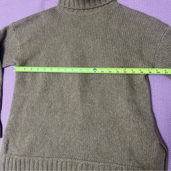 Everlane turtle neck sweater women’s size Small in camel - Picture 7 of 8